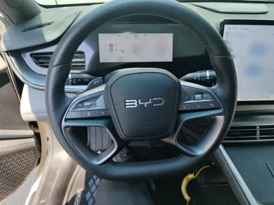 BYD Seal 07 DM-i