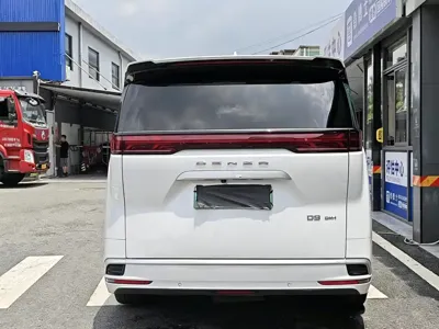 Denza Denza D9