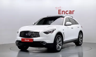 Infiniti QX70
