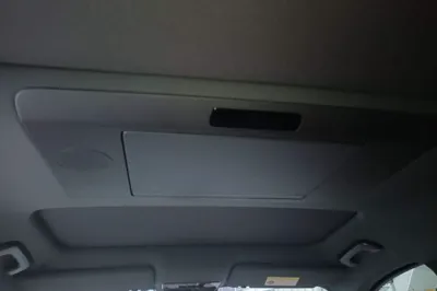 Li Auto L8