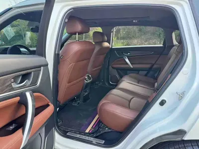 Honda UR-V