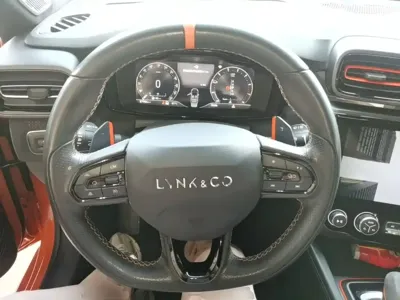 Lynk & Co 02 Hatchback
