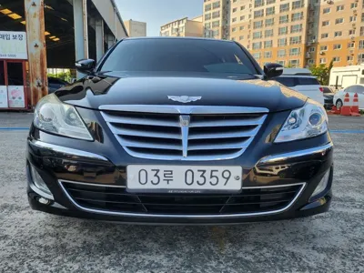 Hyundai Genesis