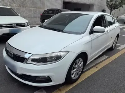 Qoros Qoros 3