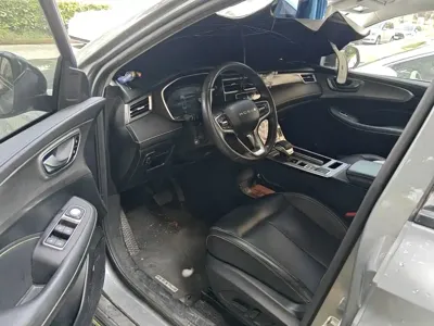 Roewe RX5