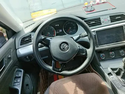 Volkswagen Lamando