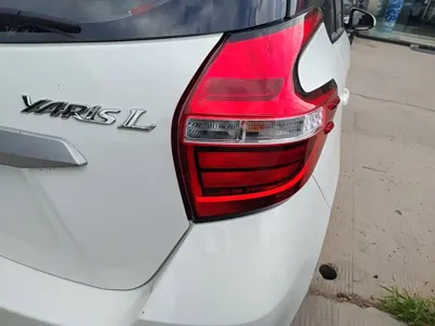 Toyota Yaris L