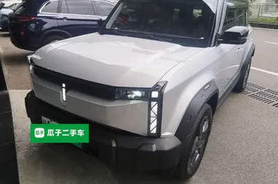 iCAR 03
