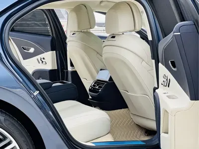 Bentley Flying Spur PHEV