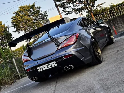 Hyundai Genesis