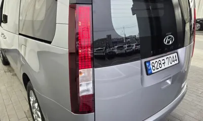 Hyundai Staria