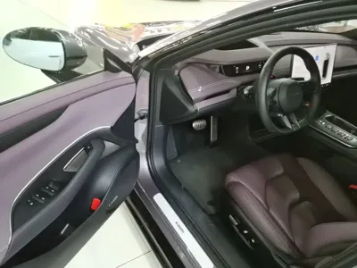 Xiaomi SU7