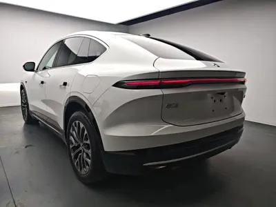 Nio EC6