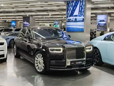 Rolls-Royce Phantom