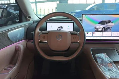 Leapmotor C11