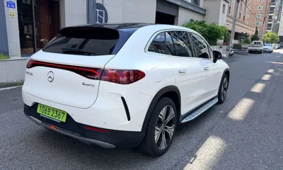 Mercedes-Benz EQE