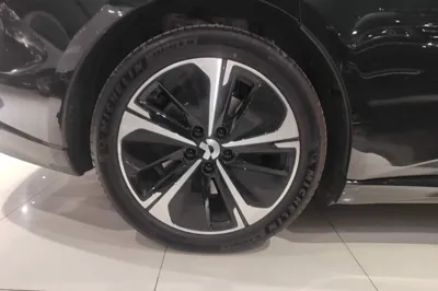 Nio ET5T