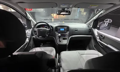 Hyundai Starex