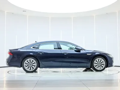 Audi A7L