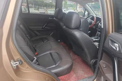 GAC Trumpchi GS4