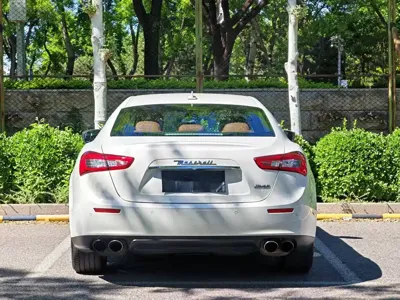 Maserati Ghibli