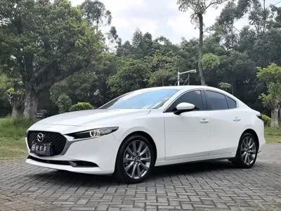 Mazda 3 Axela