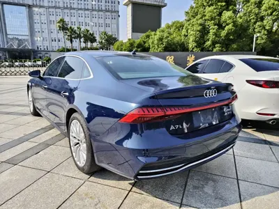 Audi A7L