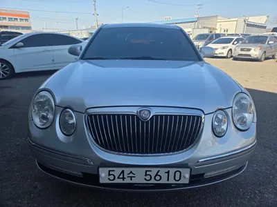 Kia Opirus