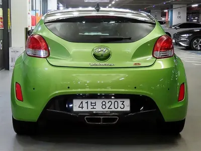Hyundai Veloster