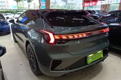 Zeekr 001