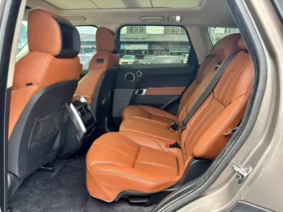 Land Rover Sport