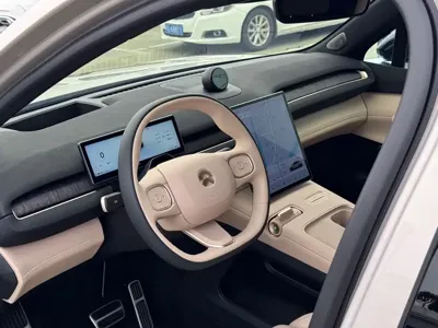 Nio EC7