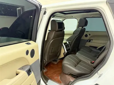 Land Rover Sport