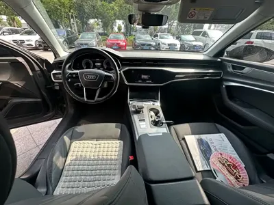 Audi A6 (Import)