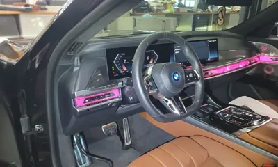BMW i7