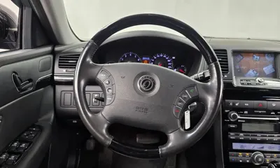 Kia Opirus