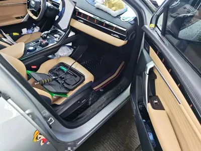 Geely Boyue L
