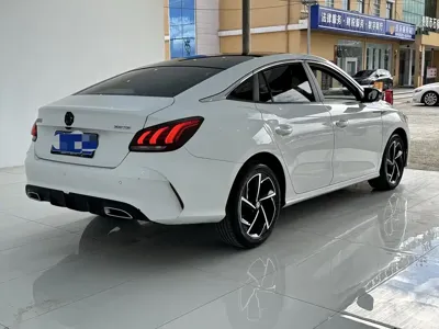 MG MG5