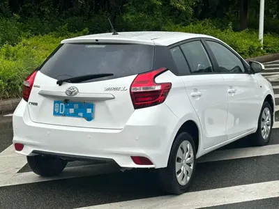 Toyota Yaris L