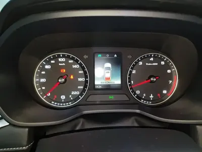 Roewe i5