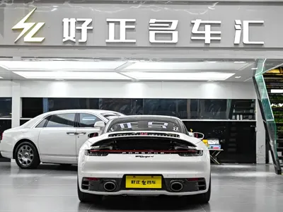 Porsche 911