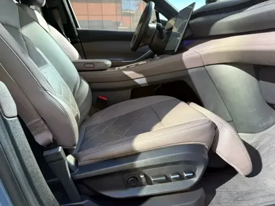 Nio ES7