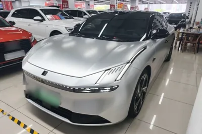 Lynk & Co Z10