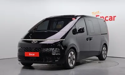Hyundai Staria