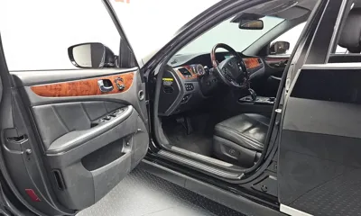 Hyundai Equus