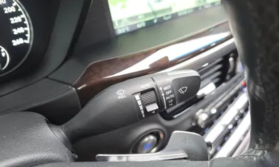 Genesis EQ900