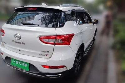GAC Trumpchi GS4