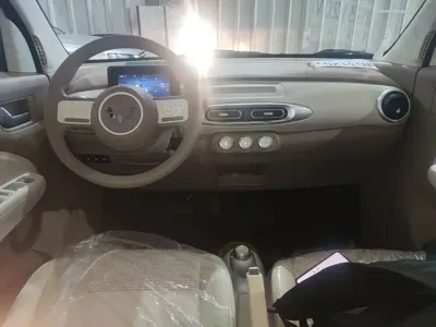 Wuling MINIEV