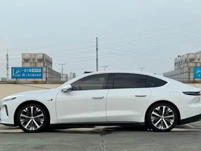 Nio ET7