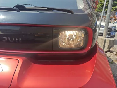 Baojun E300